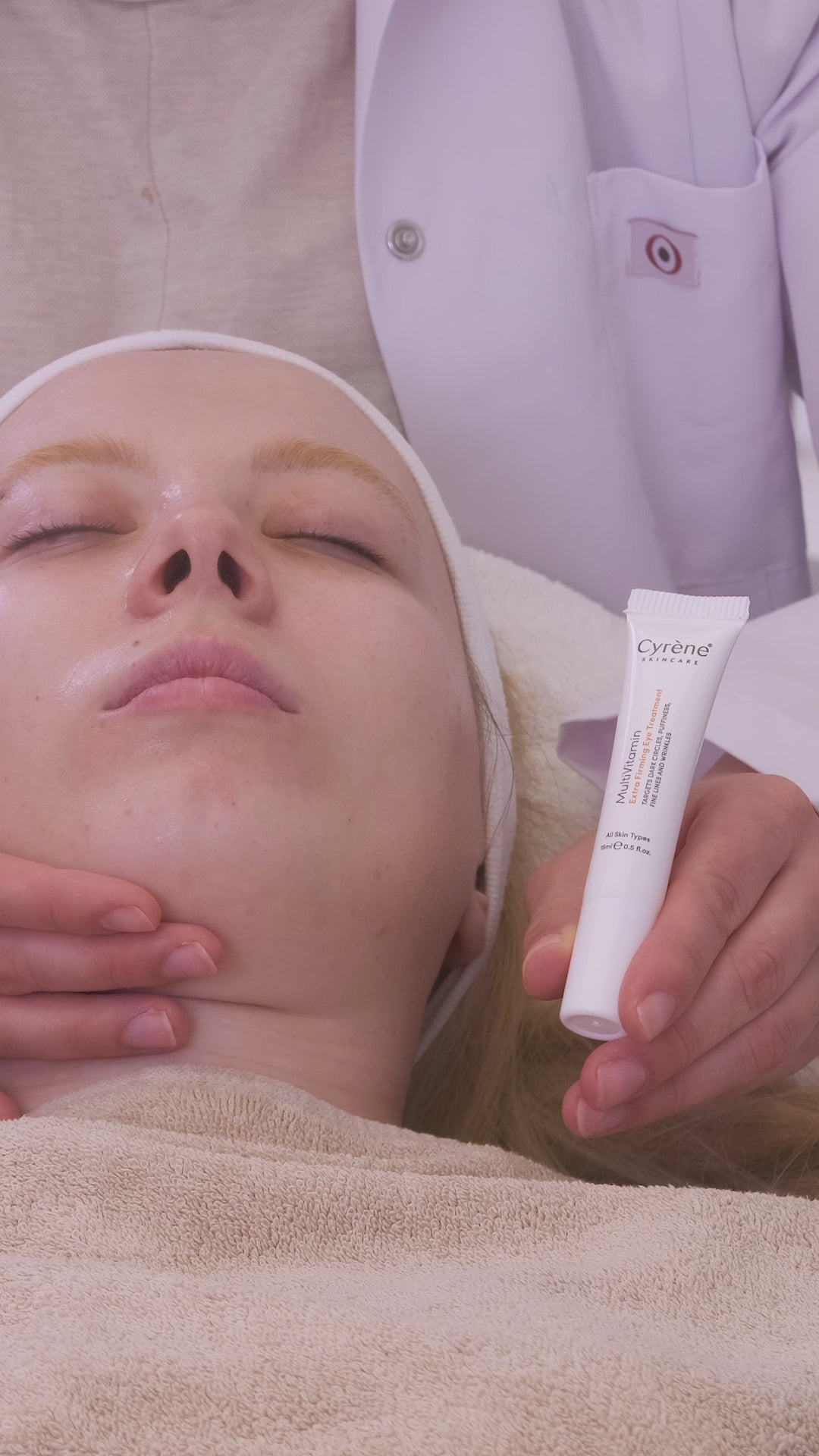 Multivitamin Extra Firming Eye Treatment / Retinollü Göz Kremi